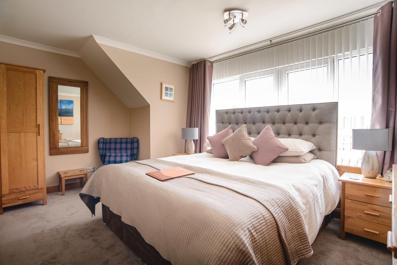Jannel Bed & Breakfast Stornoway  Exterior photo